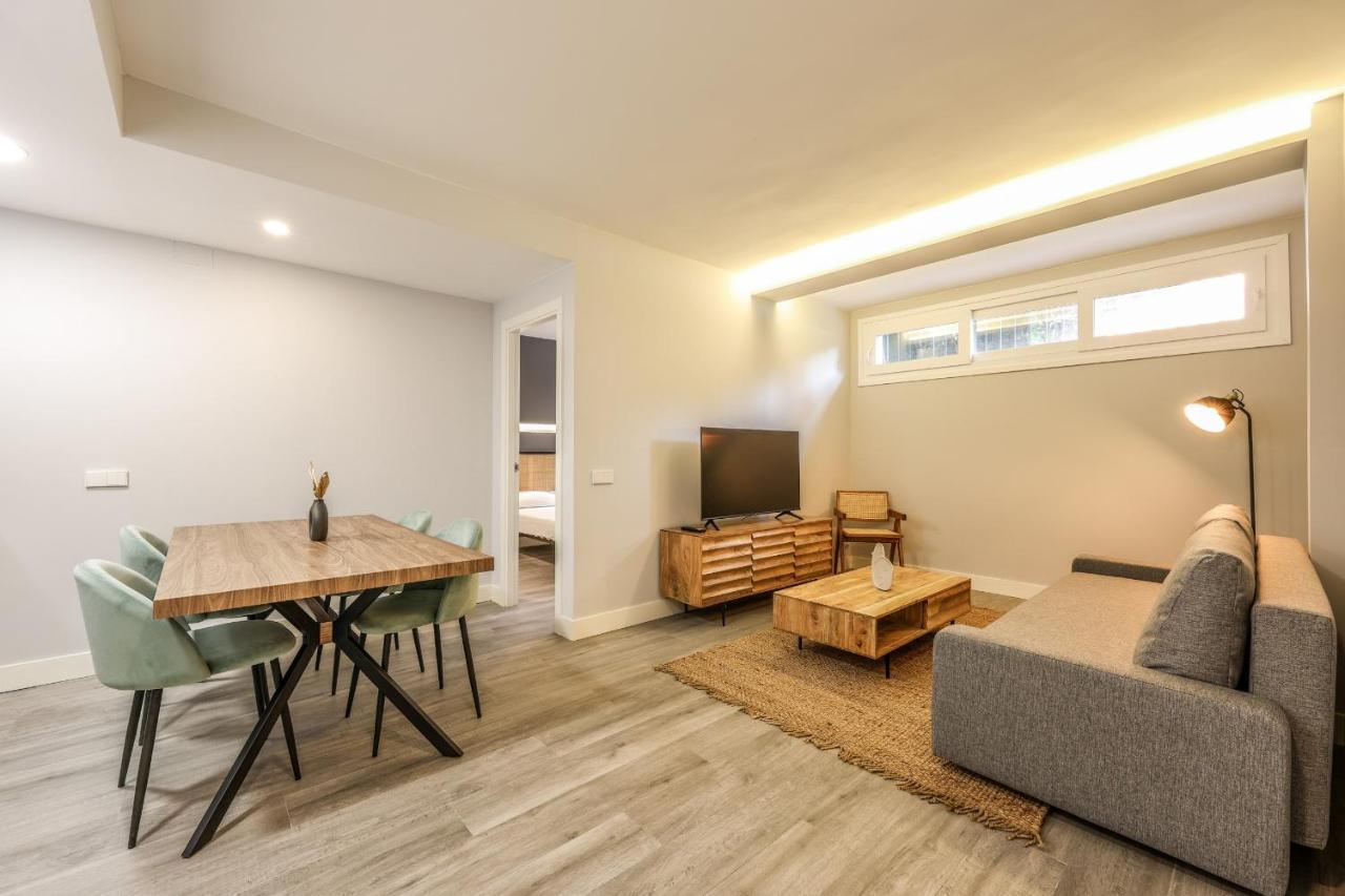 Apartamentos Reformados En Arturo Soria Мадрид Екстериор снимка