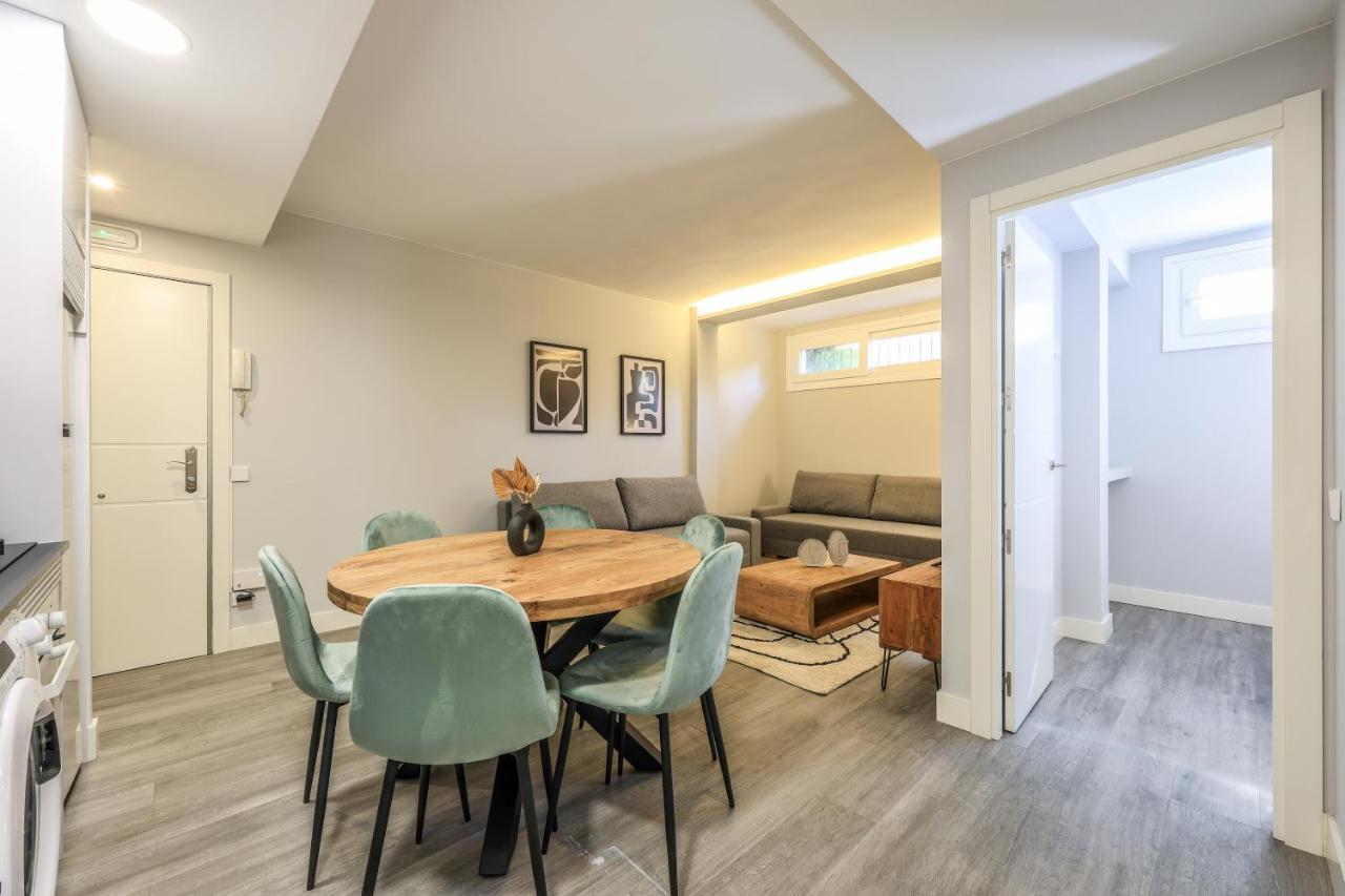 Apartamentos Reformados En Arturo Soria Мадрид Екстериор снимка