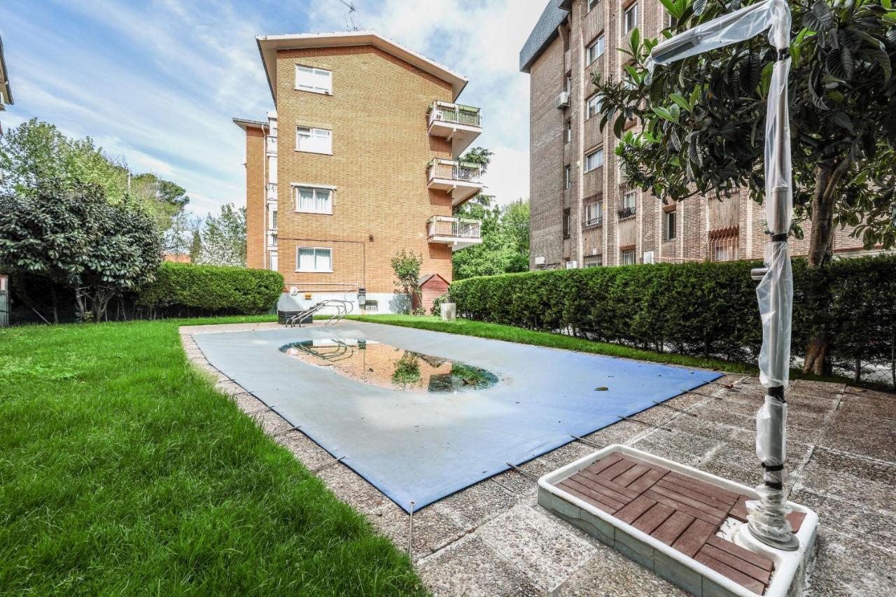Apartamentos Reformados En Arturo Soria Мадрид Екстериор снимка