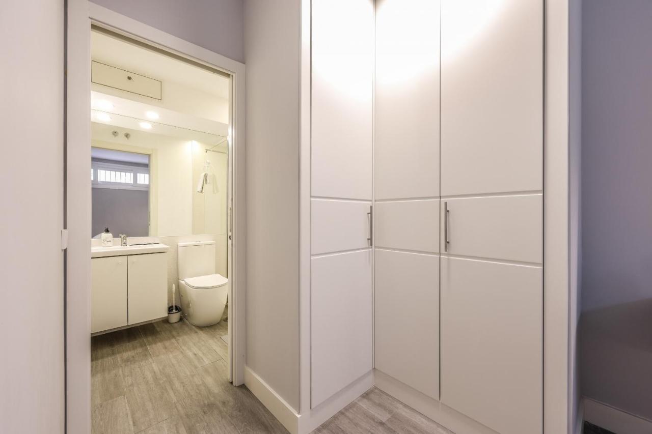 Apartamentos Reformados En Arturo Soria Мадрид Екстериор снимка