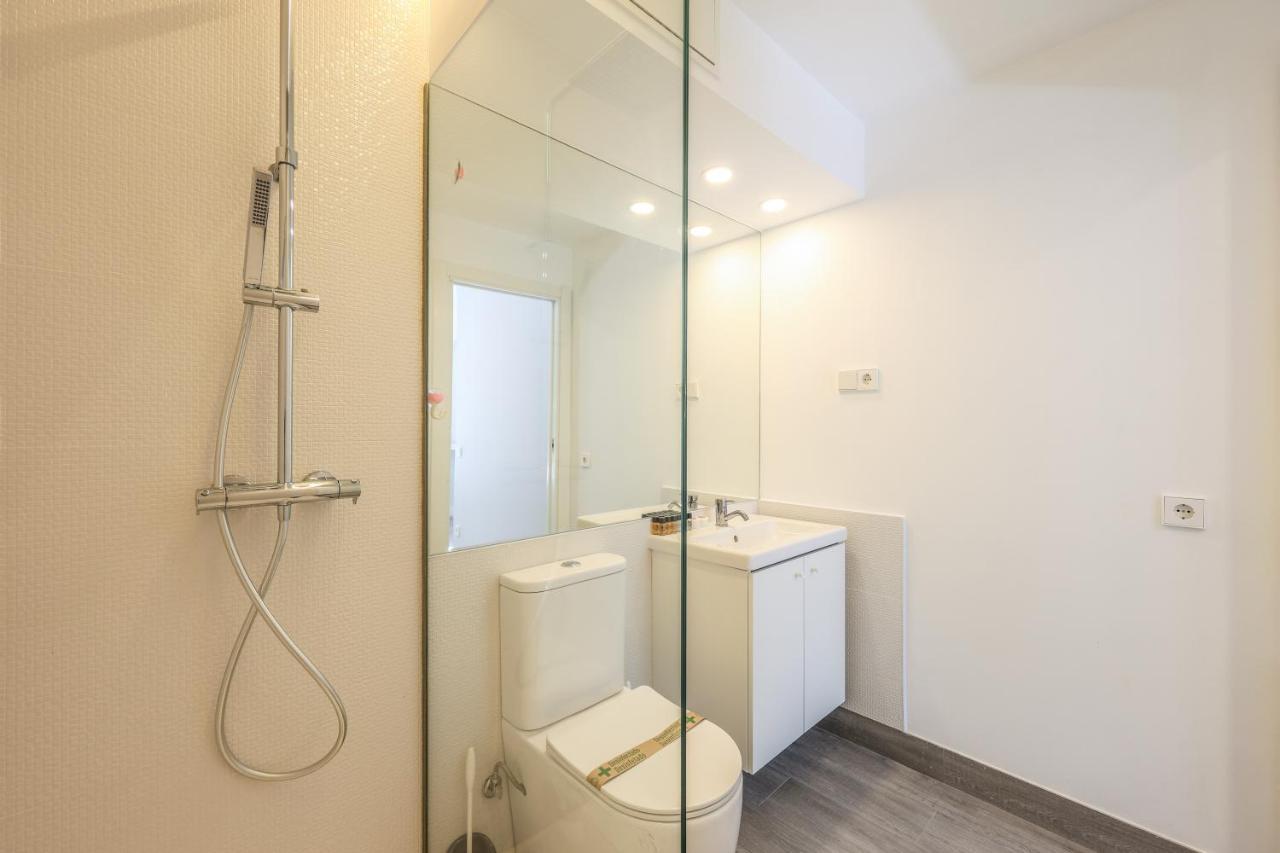 Apartamentos Reformados En Arturo Soria Мадрид Екстериор снимка