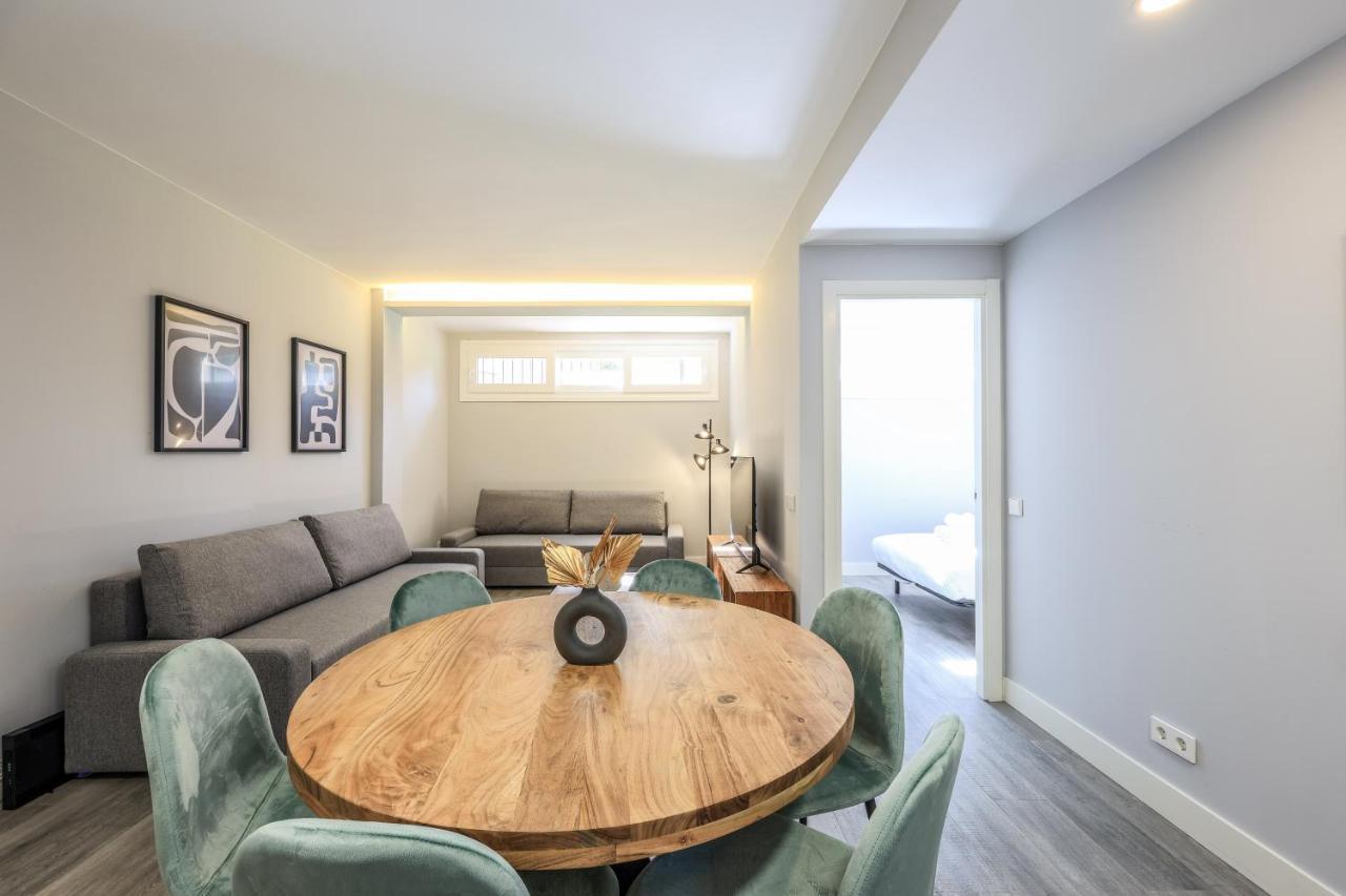 Apartamentos Reformados En Arturo Soria Мадрид Екстериор снимка